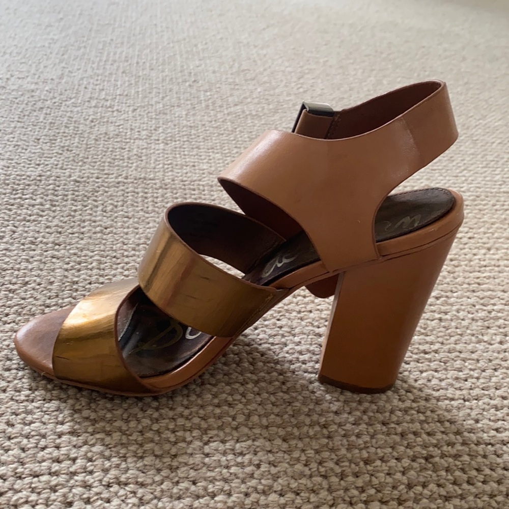 Sam Edelman 9.5 bronze and tan stacked heel